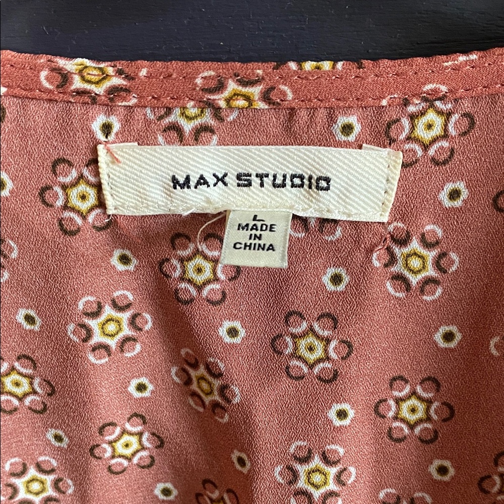 Max Studio Rust Floral Ruffle Blouse - Picture 2 of 3